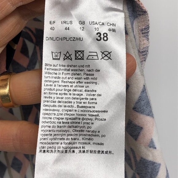 NWT Betty Barclay Pink Sleeveless Blouse with Geometric Print - Picture 9 of 16